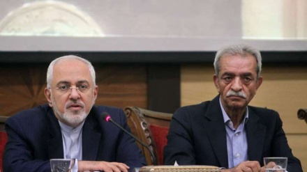 Zarif: EEUU debe abandonar su adicción a sancionar