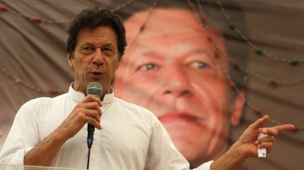 Imran Khan declara vitória nas eleições legislativas no Paquistão
