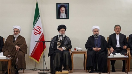 最高指導者による、経済問題を解決する力の強調