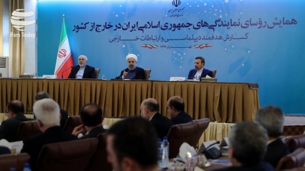 鲁哈尼：特朗普先生！切勿玩弄狮子的尾巴，伊朗的回应将是追悔莫及的