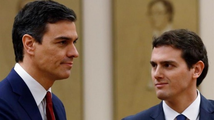 Albert Rivera sitúa en Pedro Sánchez la línea roja para pactar con el PSOE