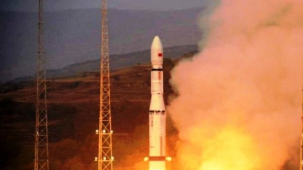 Paquistão lança dois satélites sensoriais