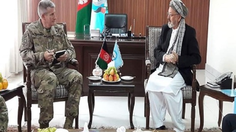 خلیلی: صلح در افغانستان نیازمند همکاری کشورهای جهان و منطقه است