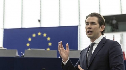 Kurz, noi con Berlino su respingimenti in Ue