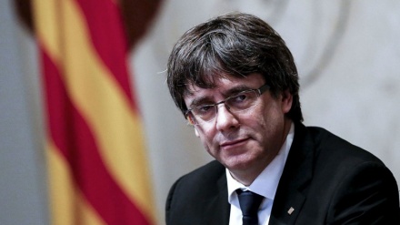 Catalogna, Spagna chiede a Ue revoca immunita` a Puigdemont