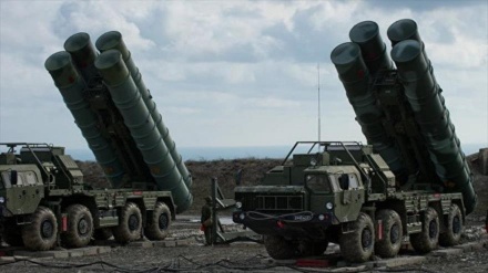 Rusia avisa a EEUU no intimidar a Turquía sobre compra del S-400