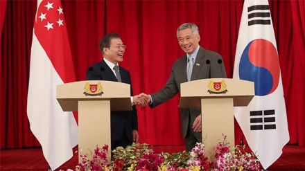 Moon Serukan Kerjasama Dunia Lucuti Senjata Nuklir Semenanjung Korea