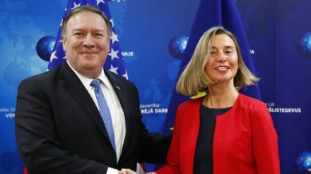 Mogherini ve Pompeo'nun Brüksel'de bir araya gelmesi