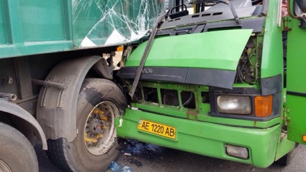 Японияда Имомали Раҳмон кортежи ЙТҲга учради  