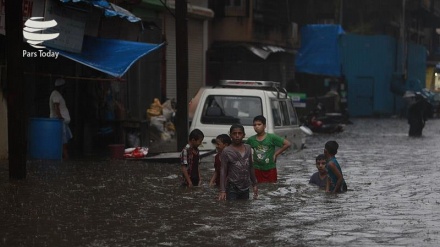 Cerca de 800 mil desalojados após inundações na Índia que já mataram 357