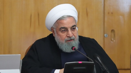 Ruhani: İran milletinin birlik ve mukavemeti, Amerikan yöneticilerinin izansız sözlerine karşı en güçlü yanıttır