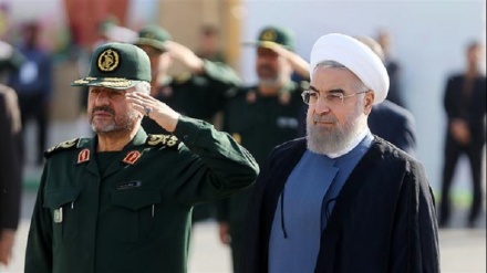 Pasdaran dichiarano sostegno a Rohani: “uso stretto di Hormuz o per tutti o per nessuno”
