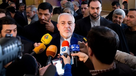 Zarif: Qeveria e Irakut ka përgjegjësi të ruajë konsullatat e Iranit