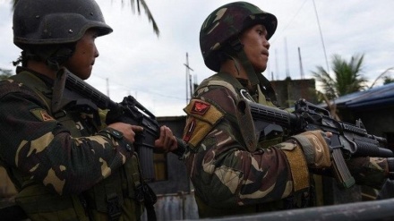 Car bomb kills 10 in southern Philippines