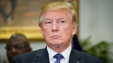 アメリカ大統領、民主党に政府機関の閉鎖を示唆