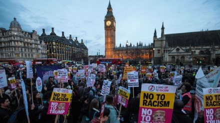 Trump akaribishwa London kwa wimbi kubwa la maandamano 