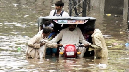 ১৫ ঘণ্টার বৃষ্টিতে ১৫ জন নিহত