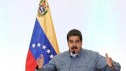 Ecuador: Maduro, solidarietà a Correa