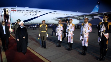 イラン大統領、オーストリアとスイスへの訪問を終えて帰国