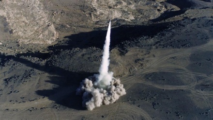 沙特吉赞市遭到也门导弹袭击