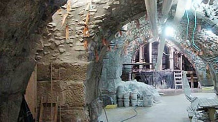 Mawe ya ukuta wa msikiti wa al-Aqswa yaporomoka kutokana na mashimo ya Wazayuni