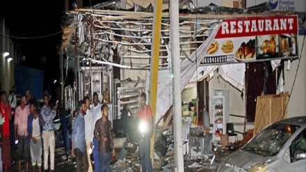 Al menos 12 muertos al explotar un coche bomba en Somalia