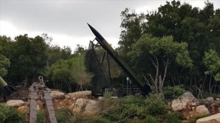 Hezbolá presenta uno de sus misiles por primera vez