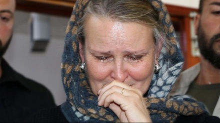 国連のグランデ・イエメン担当人道調整官が涙を流す（動画）