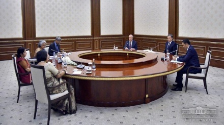 Ҳиндистон Ташқи ишлар вазири ва Ўзбекистон президентининг учрашуви