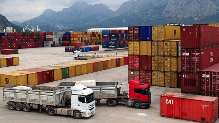 İran'dan Irak'a günlük 20 milyon dolar ürün ihraç ediliyor 