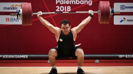 アジア競技大会、重量挙げでイラン選手が世界記録更新し金メダル