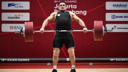 Halterofilista iraniano quebra recorde mundial de levantamento de peso