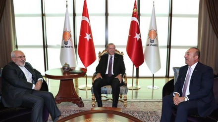 A pressão de Washington se aproxima ainda mais os países: disse Zarif na Ankara 