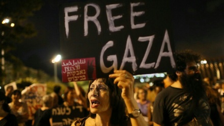 特拉维夫举行大规模示威活动抗议加沙地带的暴力活动