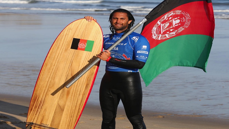 افریدون آمو نخستین ورزشکار افغان در رقابت‌های جهانی موج‌سواری