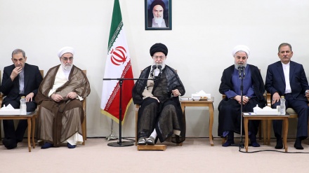 Инқилоб муаззам раҳбари: Америкалик сурбет масъуллар билан ҳеч қанақанги музокара ўтказилмайди  