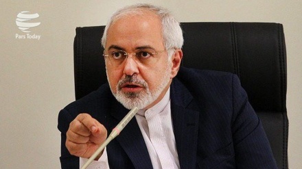 扎里夫对蓬佩奥关于伊朗导弹计划发表的声称做出回应