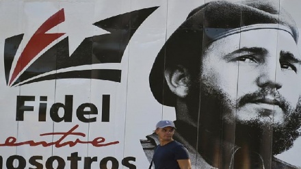 Cuba debate sua Constituição no aniversário de Fidel Castro