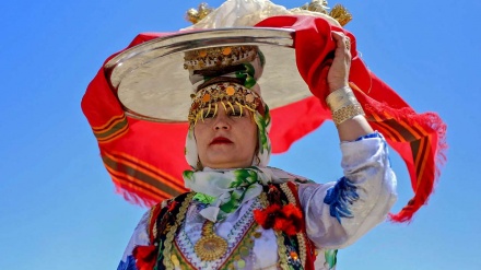 Ceremoni dasme në fisin endacak Kermadaxh