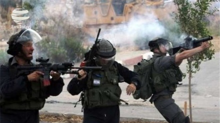 Militares israelíes disparan a 46 palestinos en Al-Quds 