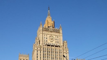 Ucraina, Mosca espelle otto diplomatici greci