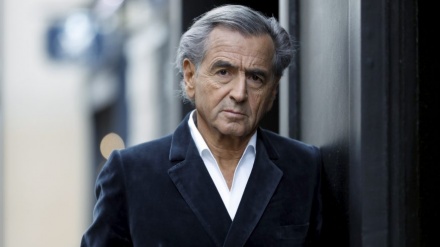 Libia, il fomentatore di guerre imperialiste Henri-Lévy respinto: 'Torna indietro cane ebreo'