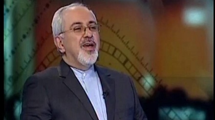 Zarif: Irán espera garantías de Europa sobre la venta de petróleo