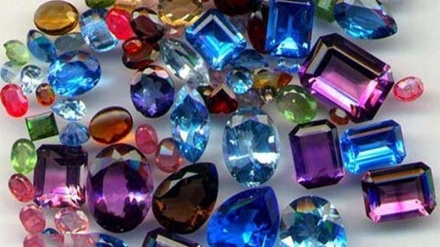 Рушди содироти фулузот ва сангҳои қиматбаҳо аз Тоҷикистон