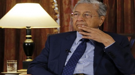 Mahathir Mohamad: Malaysia tidak lagi Mendukung Pemimpin Myanmar