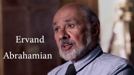Влияние Исламской революции Ирана на Ерванда Абрахамяна