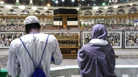 Hajj, Symbol of Obedience to God (9)