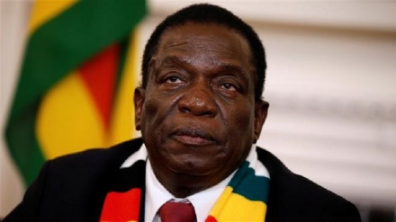 Zimbabwe's Mnangagwa urges unity, pledges post-election violence probe