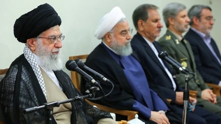 Lideri suprem: Nuk do të ketë negociata me zyrtarët amerikanë