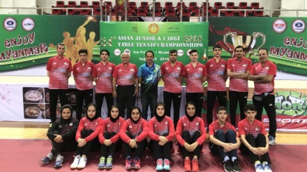 伊朗青年乒乓球队获得亚青赛季军